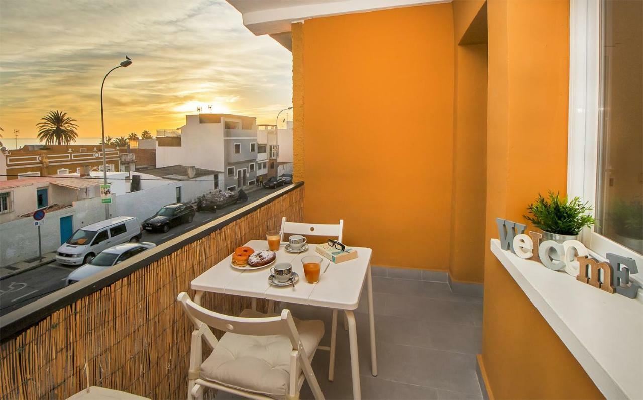 Apartamento Los Tres Soles 马拉加 外观 照片